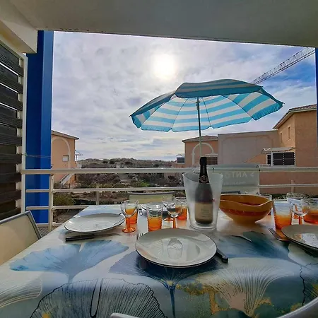 2 Pieces Avec Terrasse, Parking Et Acces Direct A La A - Fr-1-326-816 *
